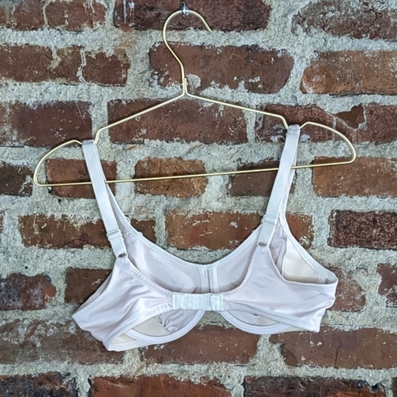 Wacoal 36C‎ Unlined Light Nude Bra - Picture 5 of 6